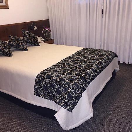 Hotel Morales San Clemente del Tuyú Exteriör bild